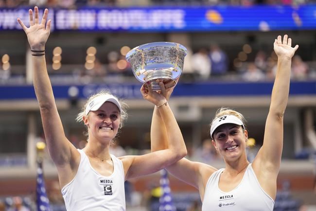 Dabrowski, Routliffe advance to doubles semis at year-ending WTA Finals | iNFOnews.ca Dabrowski, Routliffe advance to doubles semis at year-ending WTA Finals | iNFOnews.ca