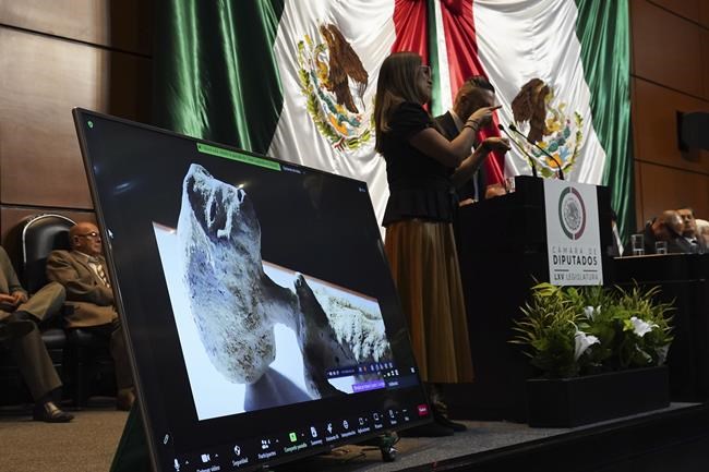 'Extraterrestrials' return to Mexico's congress as journalist presses case for 'non-human beings' | iNFOnews.ca 'Extraterrestrials' return to Mexico's congress as journalist presses case for 'non-human beings' | iNFOnews.ca