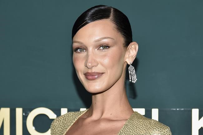 No, Dior didn’t replace Bella Hadid with an Israeli model over her comments on the Israel-Hamas war | iNFOnews.ca No, Dior didn’t replace Bella Hadid with an Israeli model over her comments on the Israel-Hamas war | iNFOnews.ca