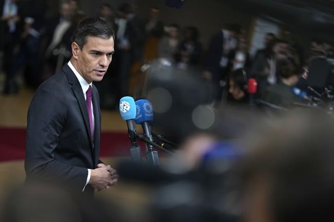 Spain's acting prime minister signs deal that secures him the parliamentary support to be reelected | iNFOnews.ca