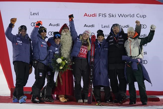 Shiffrin takes slalom for 89th World Cup win as 1st-run leader Vlhova fails to finish her second | iNFOnews.ca
