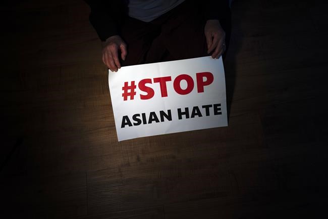 1 in 3 US Asians and Pacific Islanders faced racial abuse this year, AP-NORC/AAPI Data poll shows | iNFOnews.ca