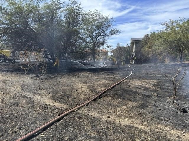 Firefighters extinguish small Maui wildfire that broke out during wind warning | iNFOnews.ca Firefighters extinguish small Maui wildfire that broke out during wind warning | iNFOnews.ca