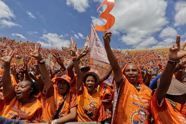 Madagascar’s incumbent President Rajoelina takes early lead in vote marked by boycott, low turnout | iNFOnews.ca Madagascar’s incumbent President Rajoelina takes early lead in vote marked by boycott, low turnout | iNFOnews.ca