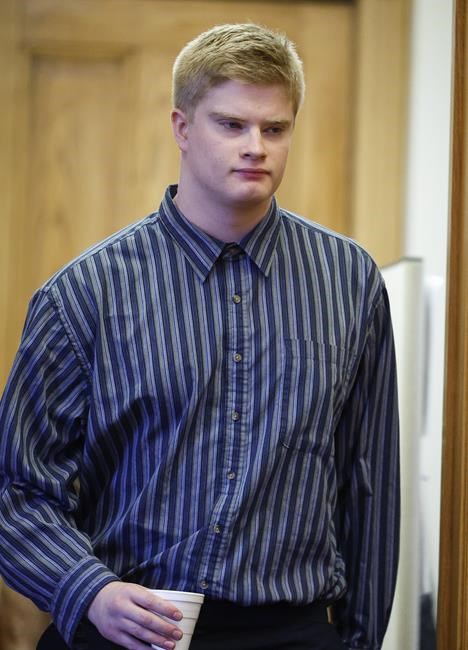 Iowa teen convicted of killing Spanish teacher gets life with possibility of parole after 25 years | iNFOnews.ca