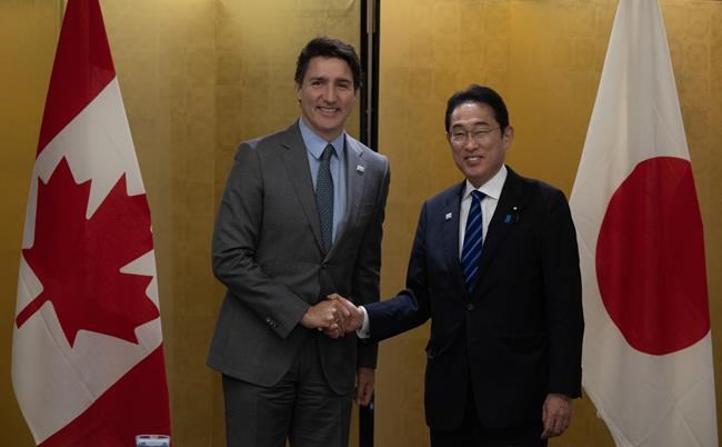 At sprawling San Fran APEC summit, Canada opts for more intimate, one-on-one approach | iNFOnews.ca