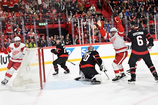 Stutzle scores in overtime, Sens begin Sweden trip with 5-4 win over Red Wings | iNFOnews.ca