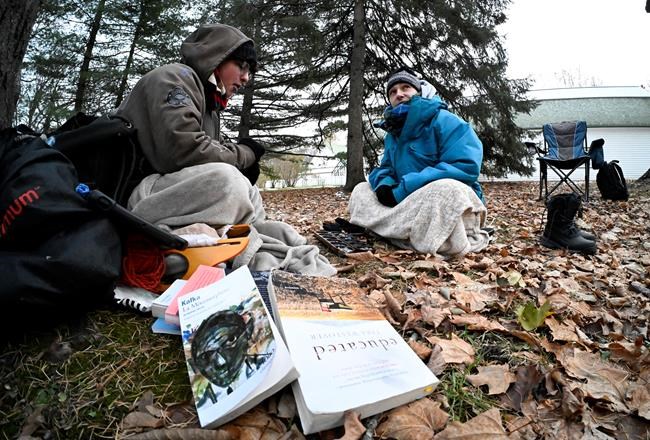 Non-binary Montrealer on hunger strike to get 'X' gender marker on Quebec health card | iNFOnews.ca