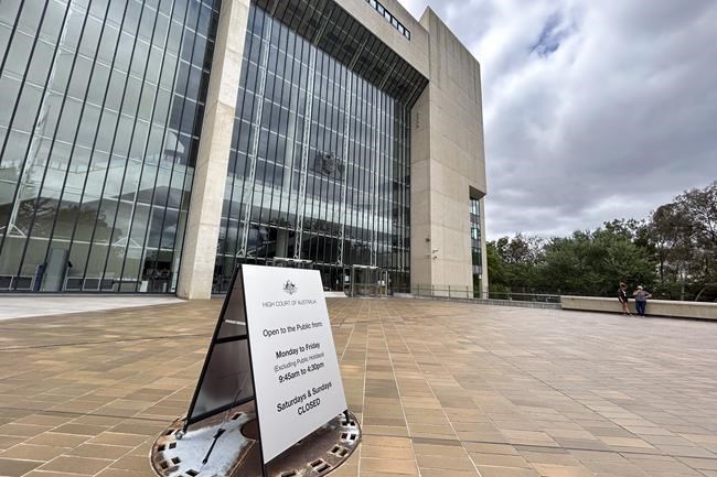 Chinese refugee challenges Australian law that imposes a curfew and tracking bracelet | iNFOnews.ca Chinese refugee challenges Australian law that imposes a curfew and tracking bracelet | iNFOnews.ca