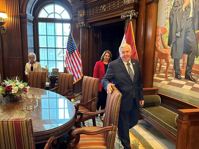 Missouri governor granting pardons at pace not seen since WWII era | iNFOnews.ca Missouri governor granting pardons at pace not seen since WWII era | iNFOnews.ca