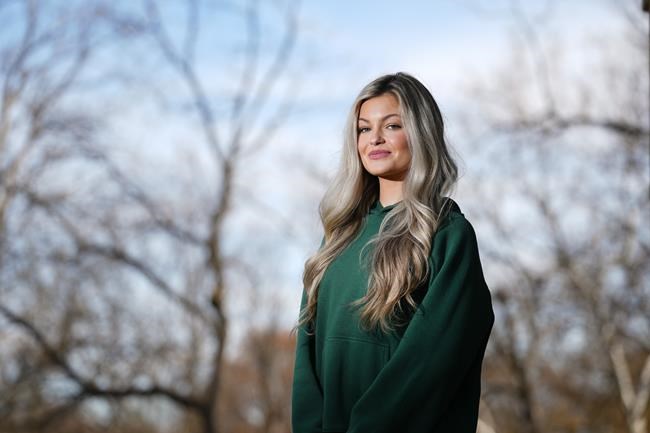 ‘Get Ready With Me’: Video genre that focuses on everyday life is everywhere - and not slowing down | iNFOnews.ca ‘Get Ready With Me’: Video genre that focuses on everyday life is everywhere - and not slowing down | iNFOnews.ca