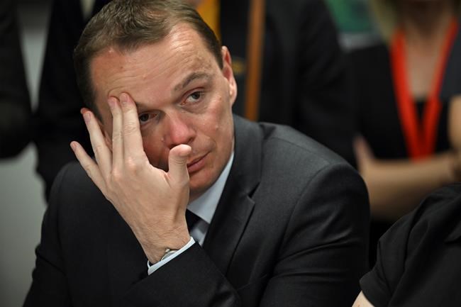 French labor minister goes on trial for alleged favoritism when he was a mayor | iNFOnews.ca