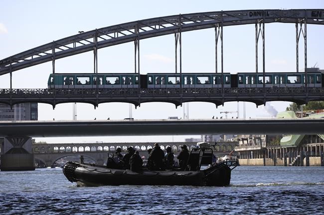 Paris angers critics with plans to restrict Olympic Games traffic but says residents shouldn't flee | iNFOnews.ca