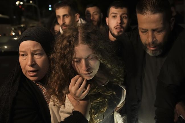 Live updates | Hamas and Israel free more hostages and prisoners as deadline to extend truce nears | iNFOnews.ca Live updates | Hamas and Israel free more hostages and prisoners as deadline to extend truce nears | iNFOnews.ca