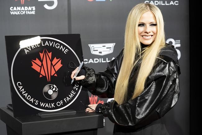 Avril Lavigne, Rick Mercer celebrated at Canada's Walk of Fame anniversary gala | iNFOnews.ca Avril Lavigne, Rick Mercer celebrated at Canada's Walk of Fame anniversary gala | iNFOnews.ca