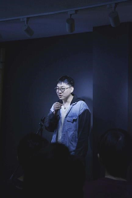 Chinese comedians living abroad are winning fans. But some topics are off limits | iNFOnews.ca Chinese comedians living abroad are winning fans. But some topics are off limits | iNFOnews.ca