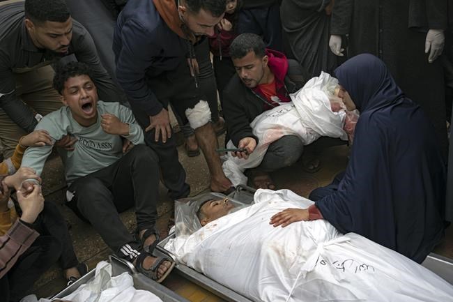 Israel moves into Gaza's second-largest city and intensifies strikes in bloody new phase of the war | iNFOnews.ca Israel moves into Gaza's second-largest city and intensifies strikes in bloody new phase of the war | iNFOnews.ca