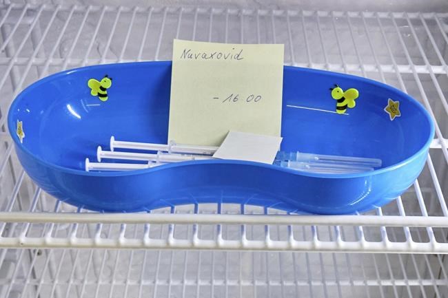 Health Canada authorizes updated Novavax COVID-19 vaccine targeting XBB variant | iNFOnews.ca