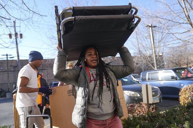 Illinois scraps plan for building migrant winter camp due to toxic soil risk | iNFOnews.ca Illinois scraps plan for building migrant winter camp due to toxic soil risk | iNFOnews.ca