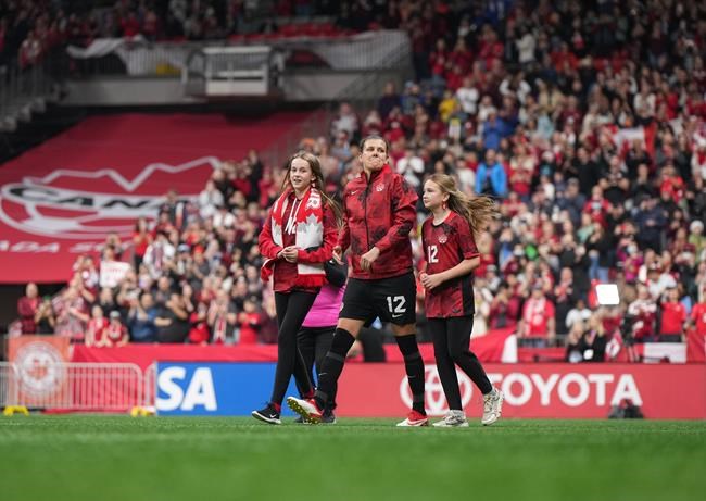Christine Sinclair calls time on international career in emotional farewell game | iNFOnews.ca