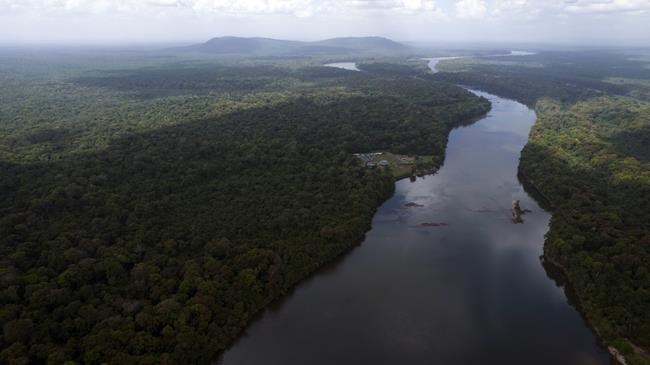 Guyana's president says his country is preparing to defend itself from Venezuela over disputed area | iNFOnews.ca Guyana's president says his country is preparing to defend itself from Venezuela over disputed area | iNFOnews.ca