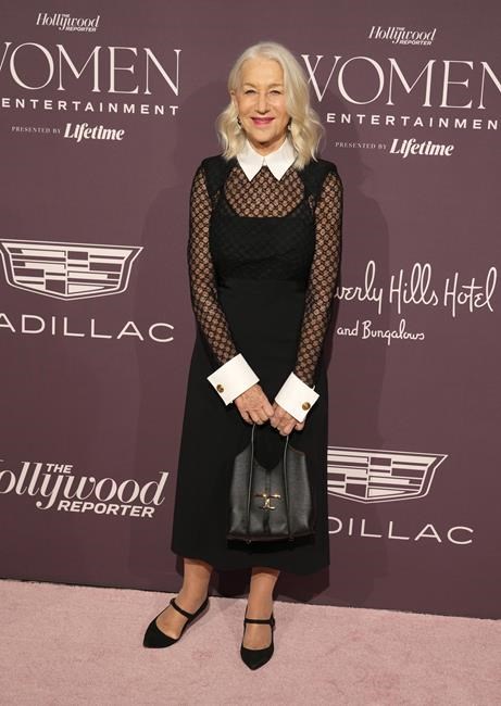 Adele praises influential women after being honored at THR's Women in Entertainment gala | iNFOnews.ca Adele praises influential women after being honored at THR's Women in Entertainment gala | iNFOnews.ca