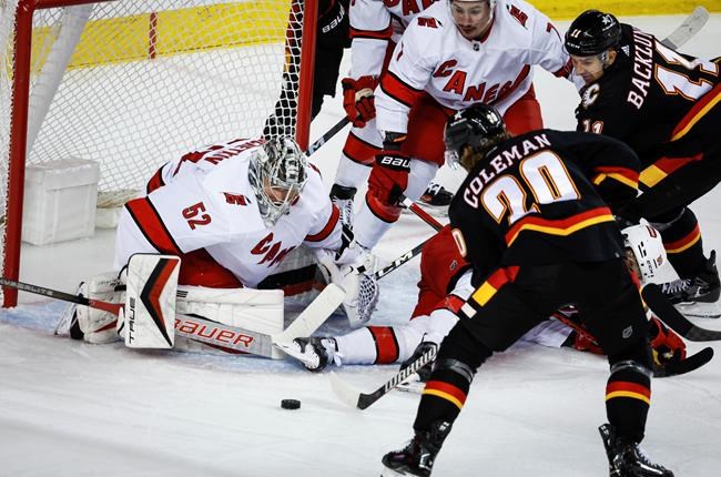 Calgary Flames overtake Carolina Hurricanes for 3-2 victory | iNFOnews.ca Calgary Flames overtake Carolina Hurricanes for 3-2 victory | iNFOnews.ca
