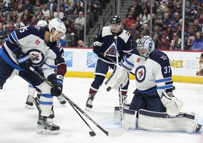 Connor Hellebuyck's 250th career win helps Jets to a 4-2 victory over Avalanche | iNFOnews.ca Connor Hellebuyck's 250th career win helps Jets to a 4-2 victory over Avalanche | iNFOnews.ca