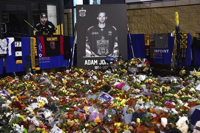 Death of Adam Johnson from skate blade prompts new look at neck guard mandates in youth hockey | iNFOnews.ca Death of Adam Johnson from skate blade prompts new look at neck guard mandates in youth hockey | iNFOnews.ca