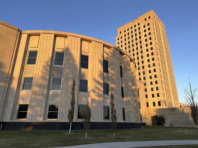 Judge rejects delay of ruling backing North Dakota tribes' effort to change legislative boundaries | iNFOnews.ca