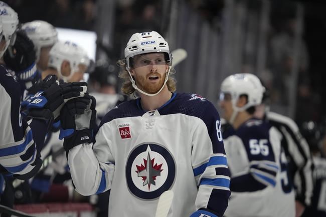Jets forward Kyle Connor returns to Winnipeg to have knee examined | iNFOnews.ca Jets forward Kyle Connor returns to Winnipeg to have knee examined | iNFOnews.ca
