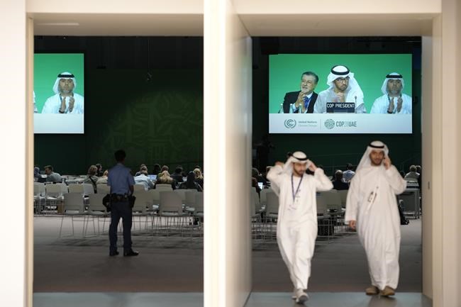 In a first, delegates at UN climate talks agree to transition away from planet-warming fossil fuels | iNFOnews.ca In a first, delegates at UN climate talks agree to transition away from planet-warming fossil fuels | iNFOnews.ca