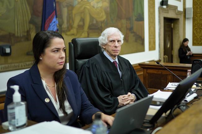 Appeals court again upholds gag order barring Donald Trump from commenting about judge’s staff | iNFOnews.ca
