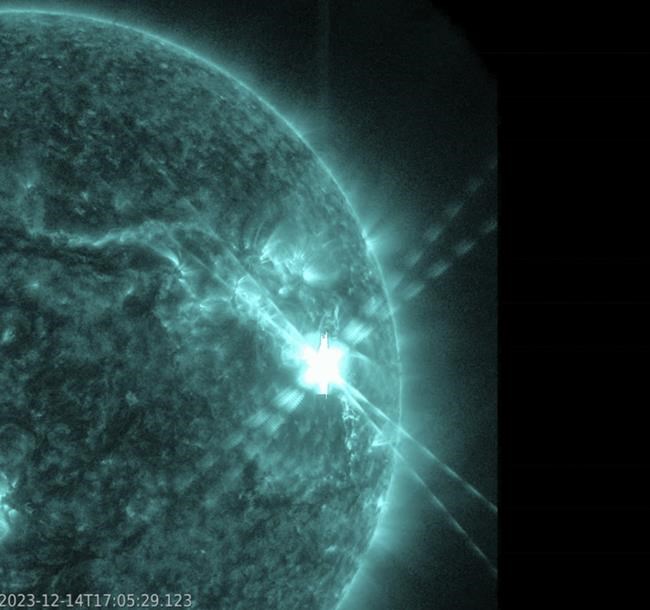 Biggest solar flare in years temporarily disrupts radio signals on Earth | iNFOnews.ca Biggest solar flare in years temporarily disrupts radio signals on Earth | iNFOnews.ca
