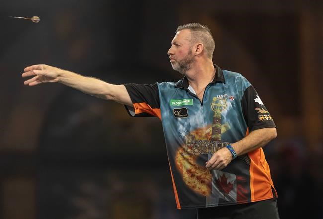 Canada's David Cameron loses in first round of Paddy Power World Darts Championship | iNFOnews.ca