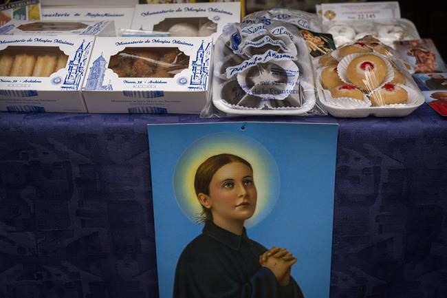 Convent-made delicacies, a Christmas favorite, help monks and nuns win fans and pay the bills | iNFOnews.ca Convent-made delicacies, a Christmas favorite, help monks and nuns win fans and pay the bills | iNFOnews.ca