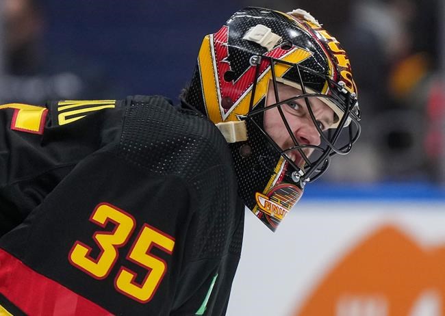 MacKinnon, Demko, Dobson named NHL's three stars of the week | iNFOnews.ca