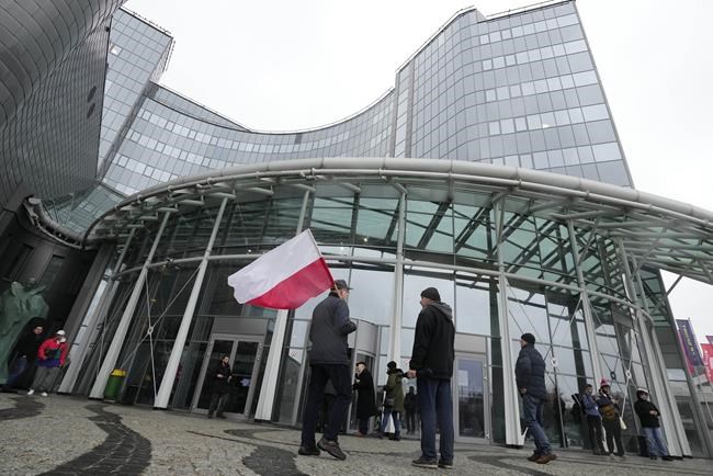 Poland's new Cabinet moves to free state media from previous government's political control | iNFOnews.ca Poland's new Cabinet moves to free state media from previous government's political control | iNFOnews.ca