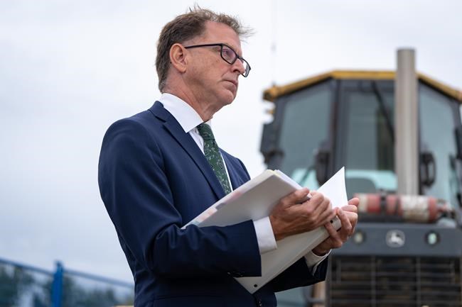 Hundreds of foreign-trained doctors boosting B.C. family medicine: Dix | iNFOnews.ca