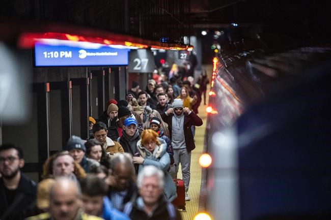 Busiest holiday travel season in years is off to a smooth start with few airport delays | iNFOnews.ca Busiest holiday travel season in years is off to a smooth start with few airport delays | iNFOnews.ca
