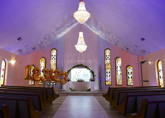 1-2-3 and counting: Las Vegas weddings could hit record on New Year's Eve thanks to date's pattern | iNFOnews.ca 1-2-3 and counting: Las Vegas weddings could hit record on New Year's Eve thanks to date's pattern | iNFOnews.ca