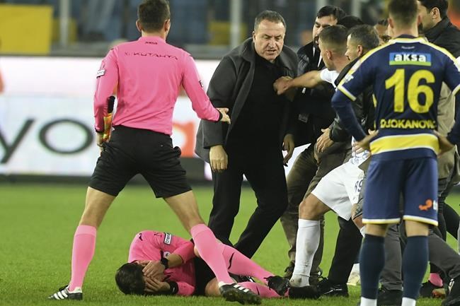Former Turkish club president released on bail after punching referee at top league game | iNFOnews.ca