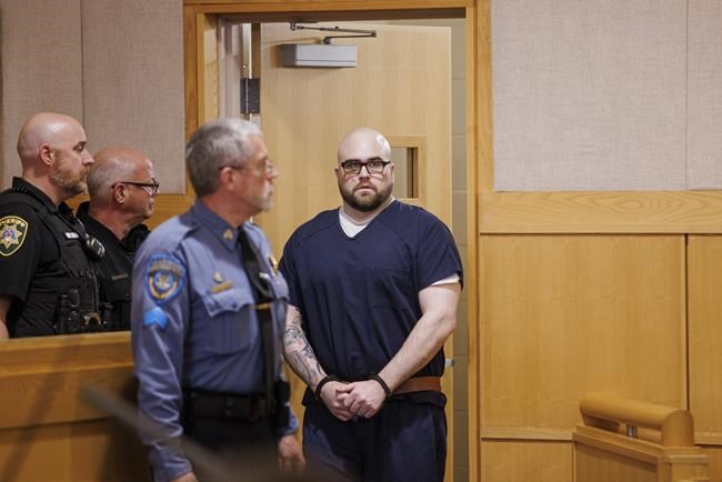 Man awaiting trial for quadruple homicide in Maine withdraws insanity plea | iNFOnews.ca Man awaiting trial for quadruple homicide in Maine withdraws insanity plea | iNFOnews.ca