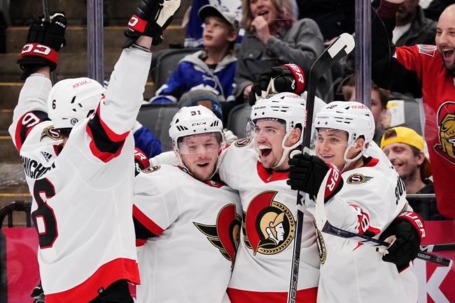 Batherson's two-goal effort leads Senators past Maple Leafs 4-2 in Battle of Ontario | iNFOnews.ca