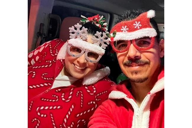 Man shot his mother then led Vegas police on chase as he carjacked bystanders, killing father of 7 | iNFOnews.ca