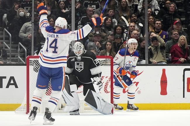 McDavid shines in 600th game with goal, assist as Oilers tip Kings 3-2 in shootout | iNFOnews.ca McDavid shines in 600th game with goal, assist as Oilers tip Kings 3-2 in shootout | iNFOnews.ca