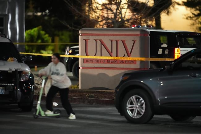 Shootout with UNLV gunman heard in new Las Vegas police body camera video | iNFOnews.ca Shootout with UNLV gunman heard in new Las Vegas police body camera video | iNFOnews.ca
