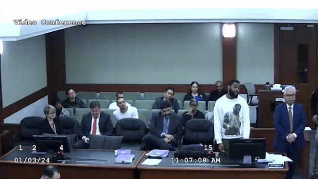 Nevada judge is back to work a day after being attacked by defendant who jumped atop her | iNFOnews.ca Nevada judge is back to work a day after being attacked by defendant who jumped atop her | iNFOnews.ca