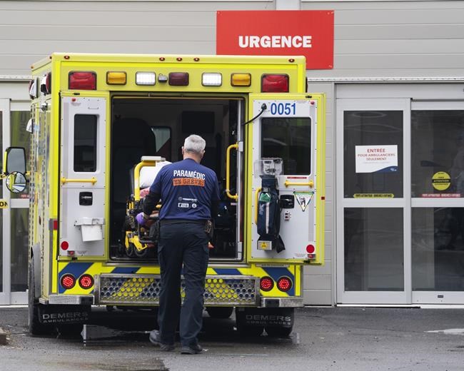 ER doctors don't want to deter people from seeking care amid crowding: association | iNFOnews.ca
