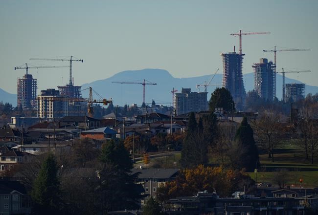 Economists see 'turning point' in housing market this year as interest rate cuts loom | iNFOnews.ca Economists see 'turning point' in housing market this year as interest rate cuts loom | iNFOnews.ca